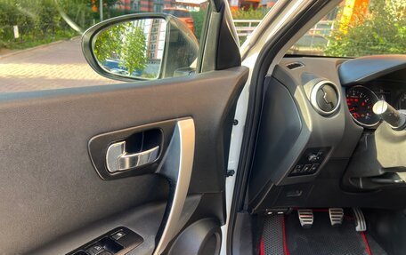 Nissan Qashqai, 2010 год, 1 900 000 рублей, 22 фотография
