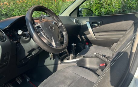 Nissan Qashqai, 2010 год, 1 900 000 рублей, 24 фотография