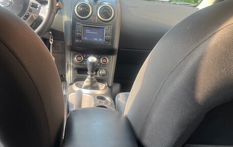 Nissan Qashqai, 2010 год, 1 900 000 рублей, 28 фотография