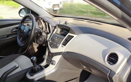 Chevrolet Cruze II, 2011 год, 510 000 рублей, 10 фотография