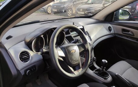 Chevrolet Cruze II, 2011 год, 510 000 рублей, 9 фотография