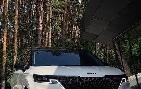 KIA Carnival, 2022 год, 5 000 000 рублей, 2 фотография
