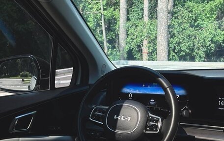 KIA Carnival, 2022 год, 5 000 000 рублей, 30 фотография