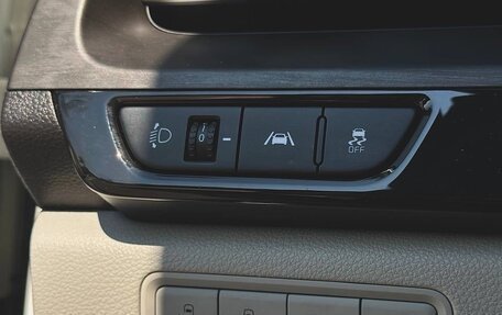 KIA Carnival, 2022 год, 5 000 000 рублей, 39 фотография