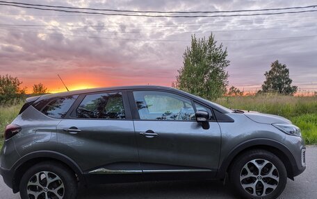 Renault Kaptur I рестайлинг, 2019 год, 1 655 000 рублей, 3 фотография