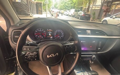 KIA Rio IV, 2022 год, 1 000 000 рублей, 4 фотография