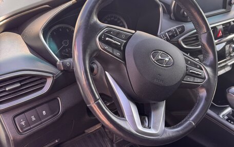 Hyundai Santa Fe IV, 2018 год, 3 050 000 рублей, 23 фотография