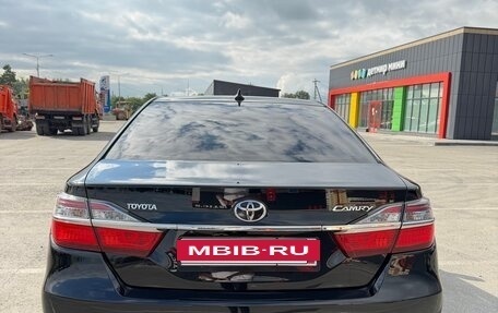 Toyota Camry, 2017 год, 2 650 000 рублей, 12 фотография