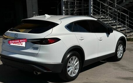 Mazda CX-4, 2023 год, 2 200 000 рублей, 3 фотография