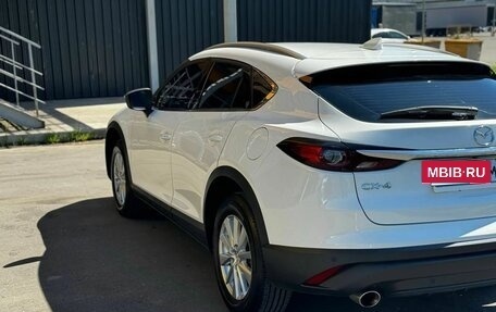 Mazda CX-4, 2023 год, 2 200 000 рублей, 5 фотография