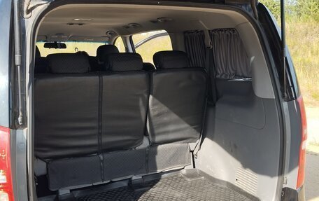 Hyundai H-1 II рестайлинг, 2008 год, 1 500 000 рублей, 8 фотография