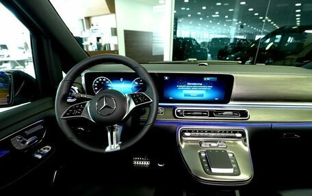 Mercedes-Benz V-Класс, 2026 год, 14 600 000 рублей, 17 фотография