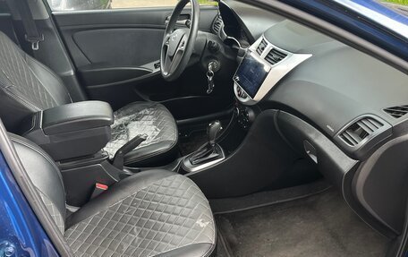 Hyundai Solaris II рестайлинг, 2015 год, 900 000 рублей, 7 фотография