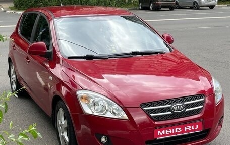 KIA cee'd I рестайлинг, 2008 год, 350 000 рублей, 1 фотография