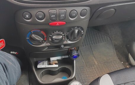 Fiat Punto III Punto Evo рестайлинг, 2004 год, 270 000 рублей, 13 фотография
