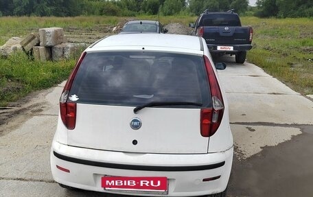 Fiat Punto III Punto Evo рестайлинг, 2004 год, 270 000 рублей, 3 фотография