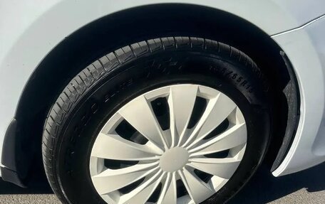Hyundai Solaris II рестайлинг, 2013 год, 850 000 рублей, 4 фотография