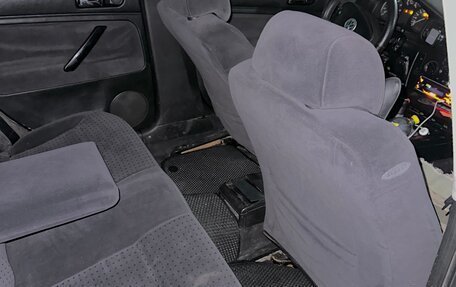 Volkswagen Passat B5+ рестайлинг, 1997 год, 260 000 рублей, 10 фотография