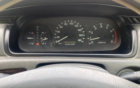 Toyota Camry, 2001 год, 630 000 рублей, 12 фотография