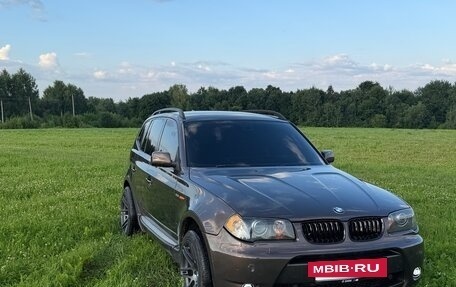 BMW X3, 2004 год, 850 000 рублей, 10 фотография