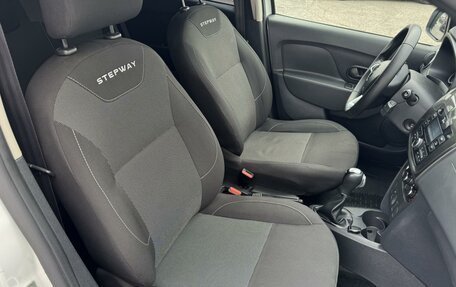 Renault Sandero II рестайлинг, 2019 год, 970 000 рублей, 8 фотография