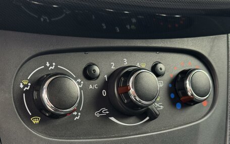 Renault Sandero II рестайлинг, 2019 год, 970 000 рублей, 11 фотография