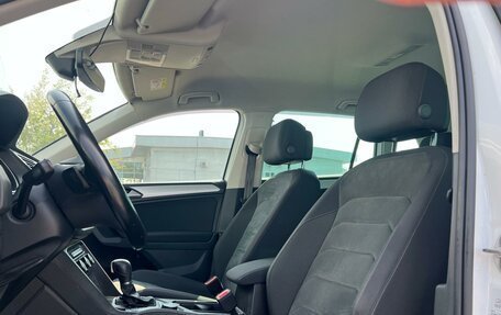Volkswagen Tiguan II, 2018 год, 2 867 000 рублей, 8 фотография