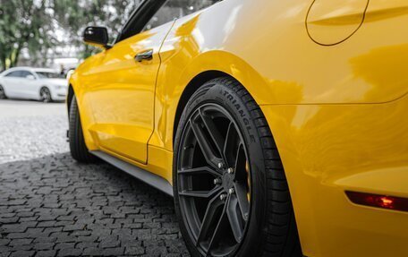 Ford Mustang VI рестайлинг, 2020 год, 3 800 000 рублей, 11 фотография