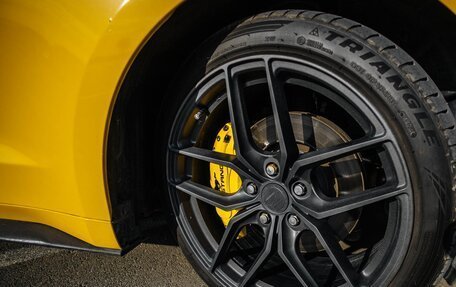 Ford Mustang VI рестайлинг, 2020 год, 3 800 000 рублей, 18 фотография