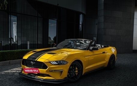 Ford Mustang VI рестайлинг, 2020 год, 3 800 000 рублей, 8 фотография