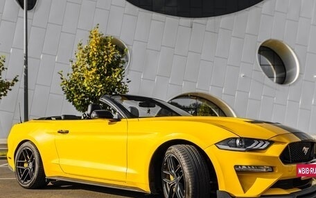 Ford Mustang VI рестайлинг, 2020 год, 3 800 000 рублей, 21 фотография