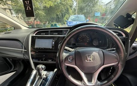 Honda Shuttle II, 2016 год, 1 500 000 рублей, 14 фотография