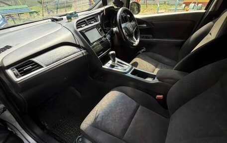 Honda Shuttle II, 2016 год, 1 500 000 рублей, 17 фотография