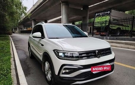 Volkswagen T-Cross I, 2022 год, 1 350 098 рублей, 3 фотография