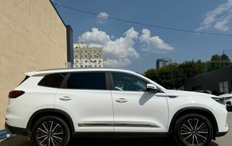 Chery Tiggo 8 Pro, 2021 год, 1 750 000 рублей, 4 фотография