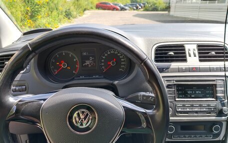 Volkswagen Polo VI (EU Market), 2015 год, 990 000 рублей, 10 фотография