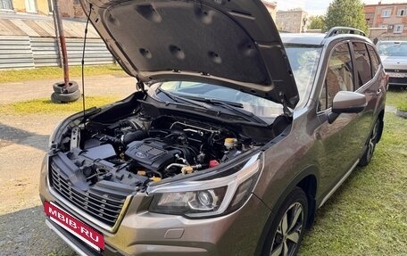 Subaru Forester, 2019 год, 3 300 000 рублей, 4 фотография