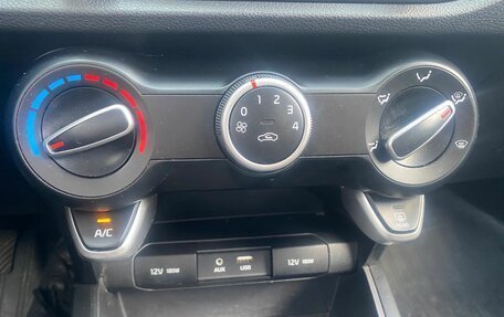 KIA Rio IV, 2017 год, 1 046 000 рублей, 30 фотография