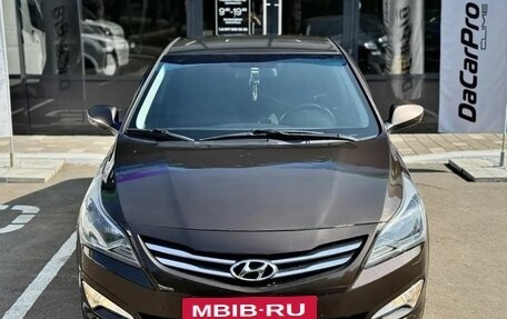 Hyundai Solaris II рестайлинг, 2016 год, 1 020 000 рублей, 2 фотография