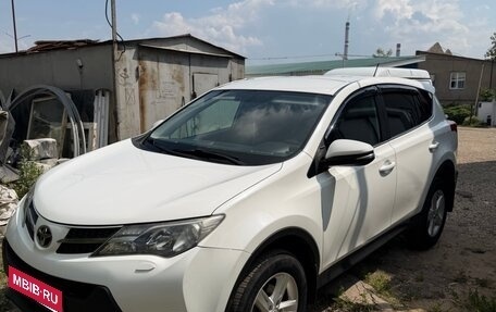 Toyota RAV4, 2015 год, 1 680 000 рублей, 5 фотография