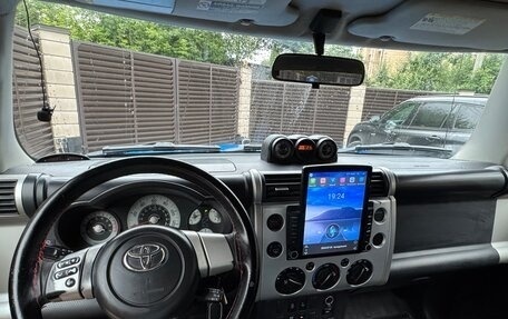 Toyota FJ Cruiser, 2006 год, 1 350 000 рублей, 6 фотография