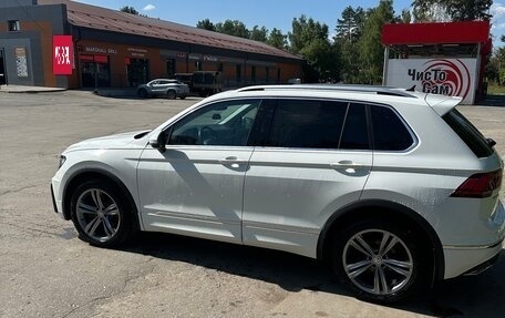 Volkswagen Tiguan II, 2019 год, 3 499 000 рублей, 5 фотография