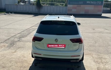 Volkswagen Tiguan II, 2019 год, 3 499 000 рублей, 4 фотография