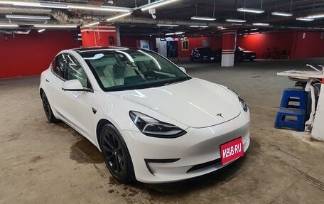 Tesla Model 3 I, 2021 год, 2 900 000 рублей, 1 фотография