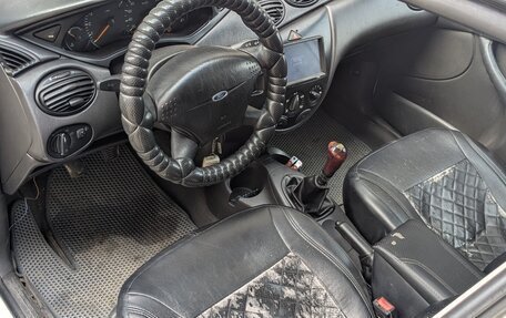 Ford Focus IV, 2001 год, 350 000 рублей, 16 фотография