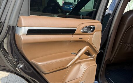 Porsche Cayenne III, 2015 год, 3 500 000 рублей, 25 фотография