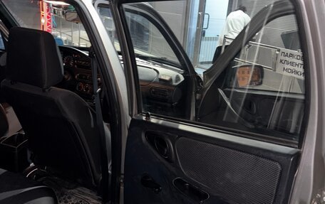 Chevrolet Niva I рестайлинг, 2015 год, 694 000 рублей, 15 фотография