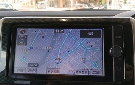 Toyota Wish II, 2013 год, 1 100 000 рублей, 8 фотография