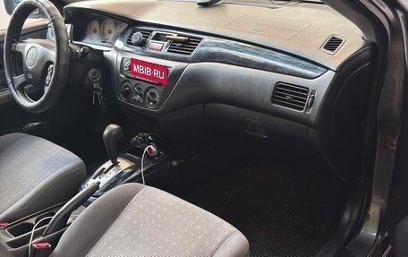 Mitsubishi Lancer IX, 2004 год, 550 000 рублей, 4 фотография