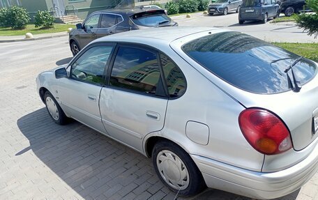 Toyota Corolla, 2001 год, 190 000 рублей, 4 фотография